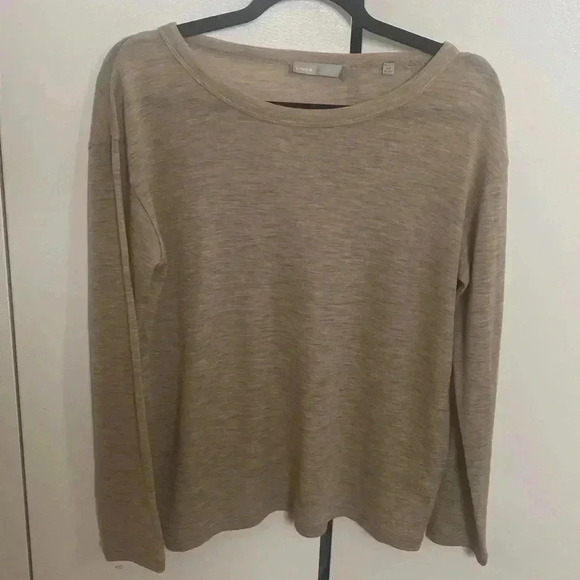 Vince Women's Wool Sweater Long Sleeve Tan colored  Size Small - Picture 1 of 5